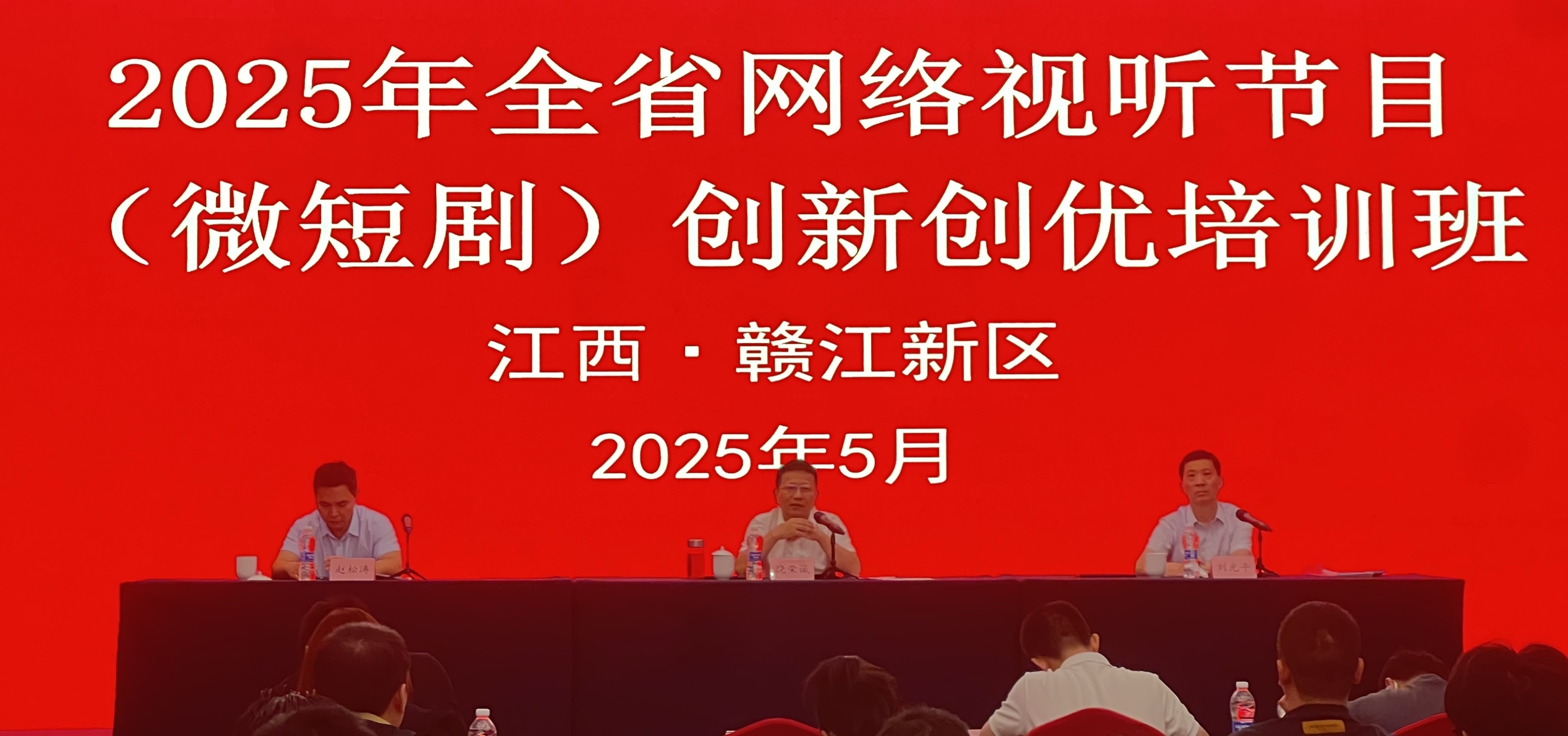 16bd47032550795bfb44f68c307f9fc2.jpg 12.jpg